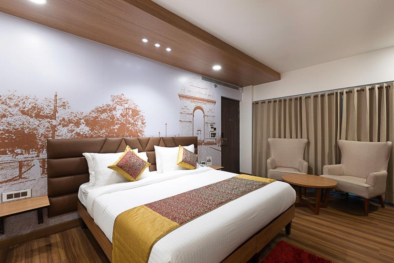 Delhieez - A Boutique Hotel Нью-Дели Экстерьер фото
