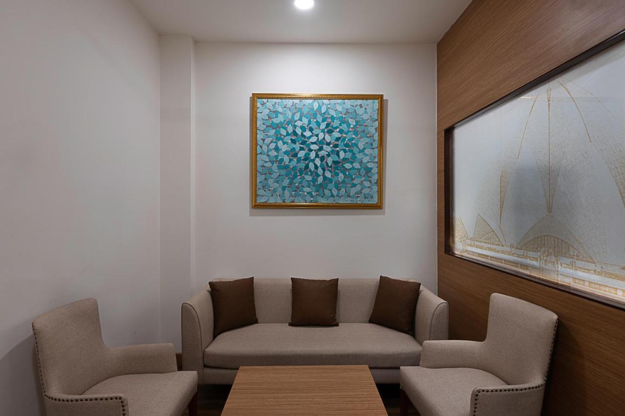 Delhieez - A Boutique Hotel Нью-Дели Экстерьер фото